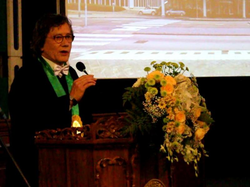 fk-unair-gandeng-profesor-bidang-anastesi-belanda-ass-prof-liong-an-liem-md-phd-fipp-dari-maastricht-umc-netherland.jpeg